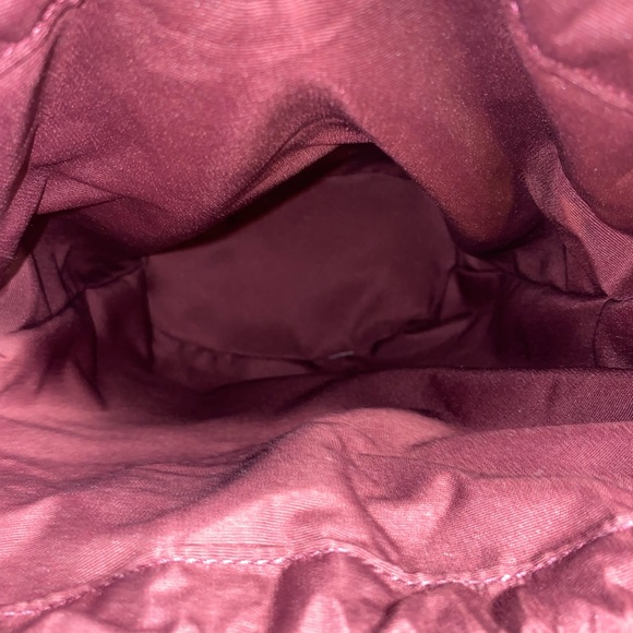 Kate Spade New York SUZY SMALL BUCKET BAG - Picture 9 of 11